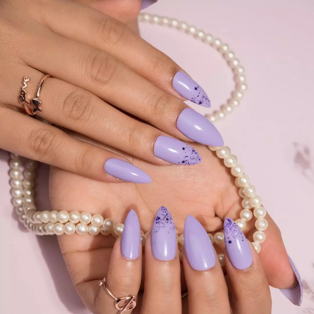 Stunning Light Purple Ombre Nails