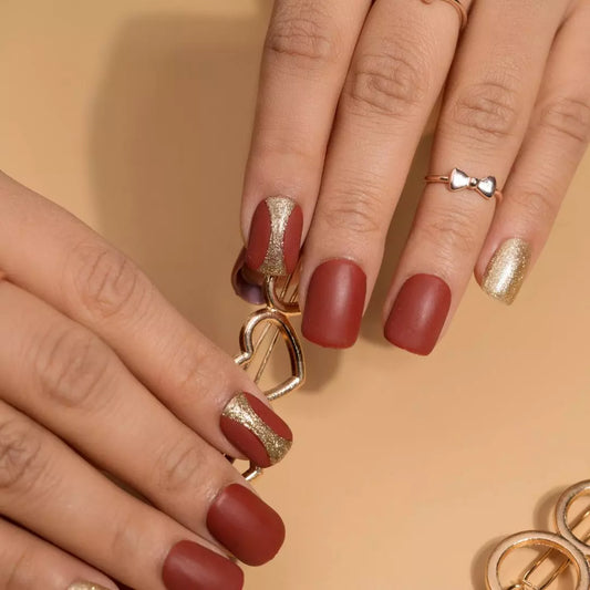 Cover me in Sunshine Press on Nails Set