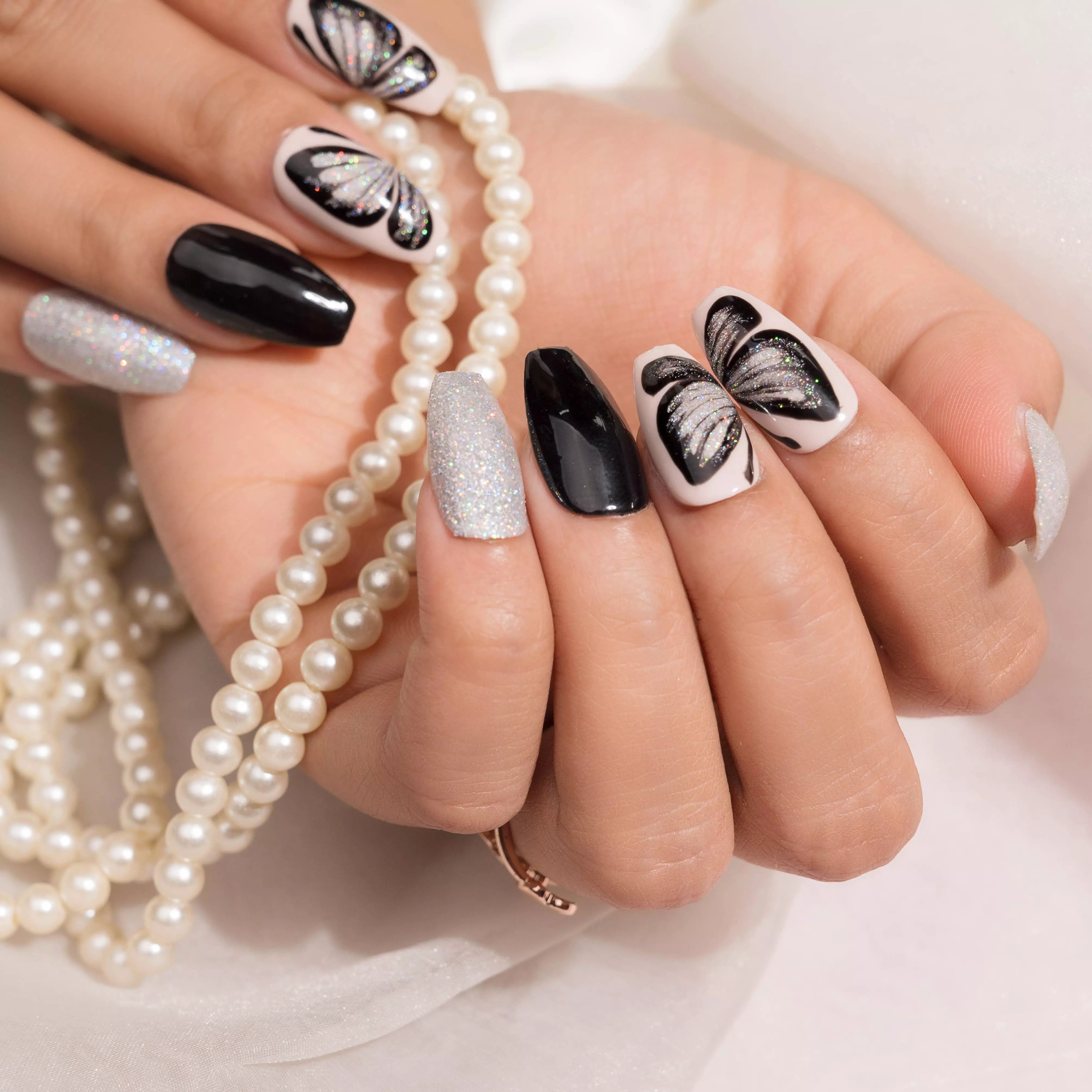 Butterfly Nail Art That Shines