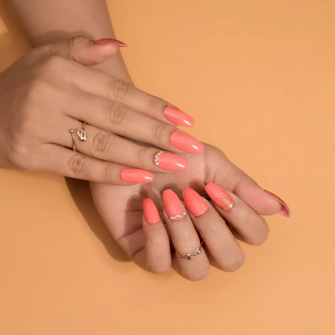 Peach Desi Girl Presson Nails Set