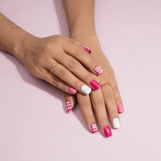Oh So Pretty Pink! Presson Nails Set