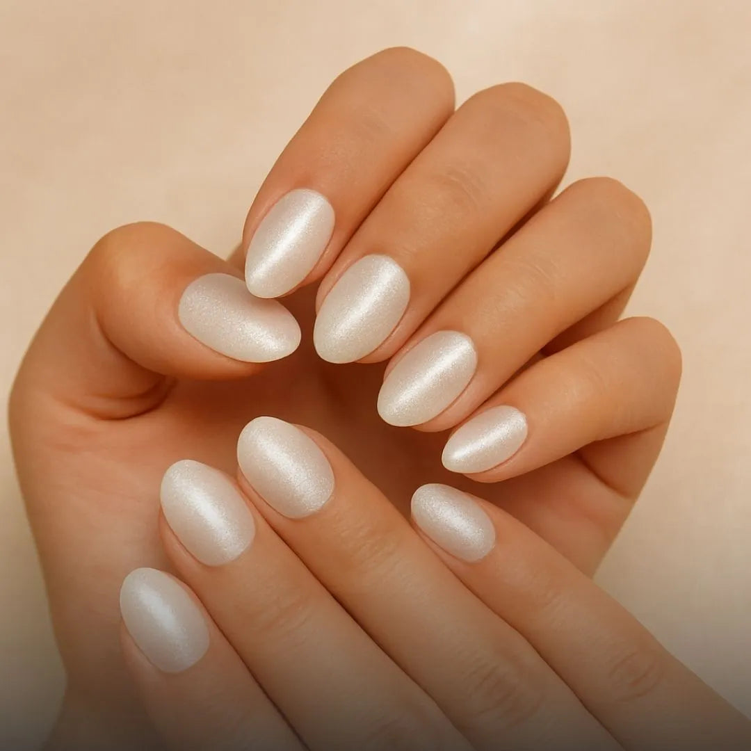 Cat Eye Gel Presson Nails