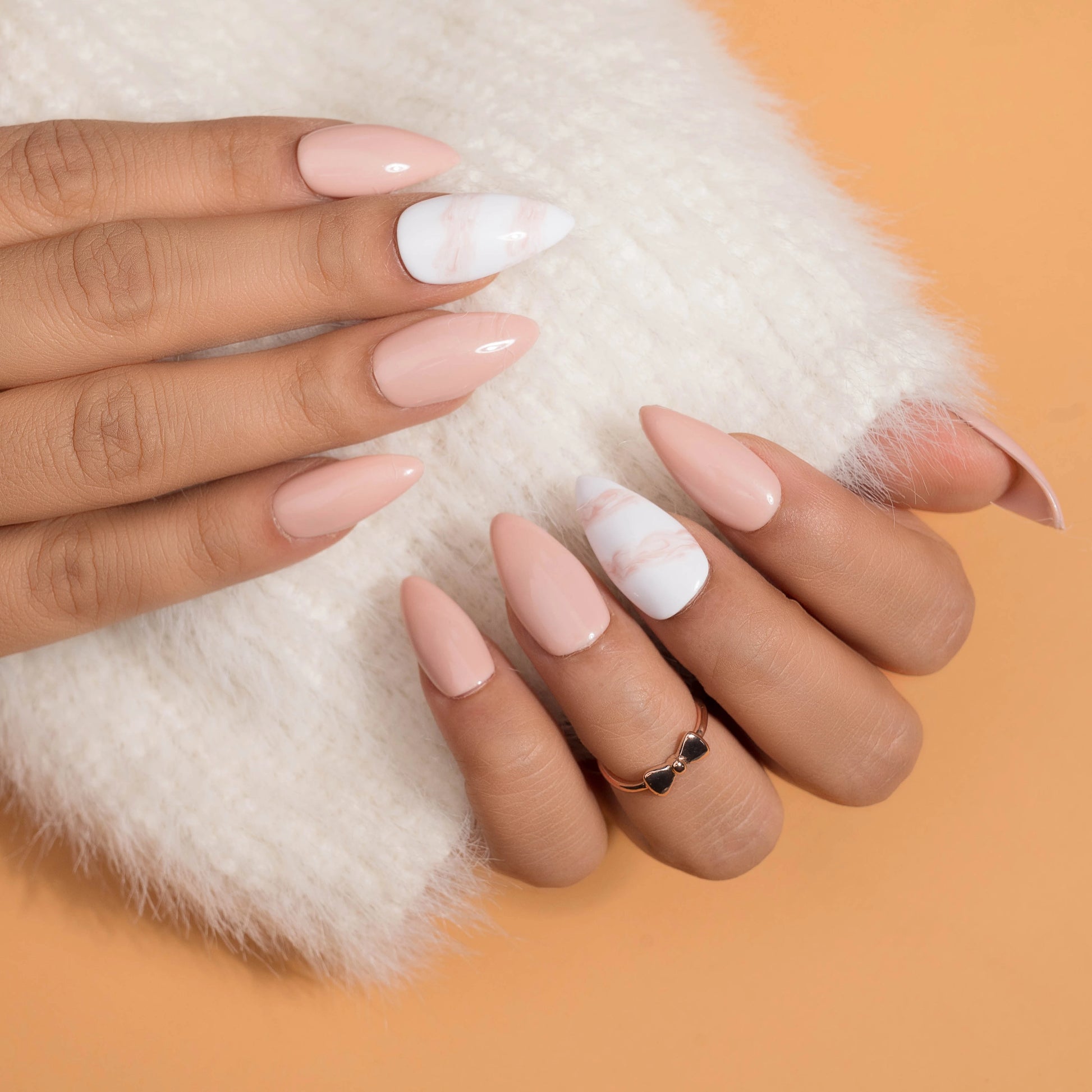 Elegant Nude Nail Art Set with Marble Finish